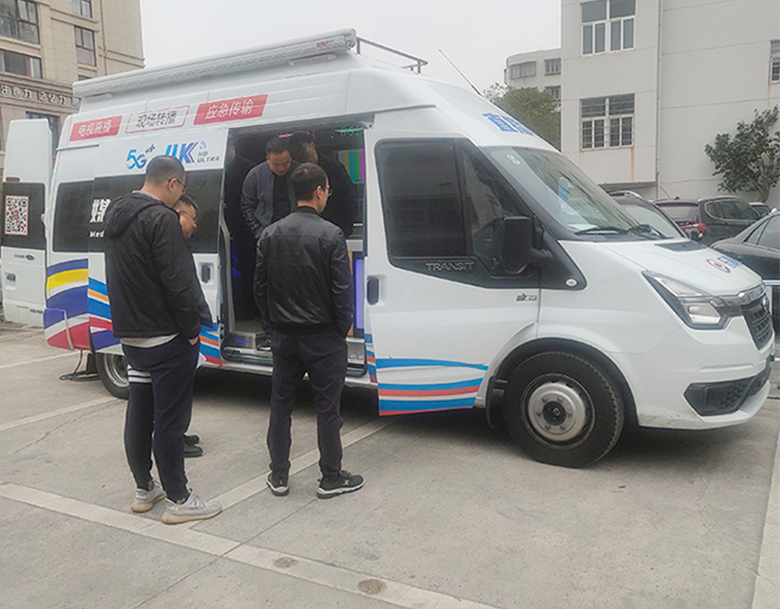 樂清融媒體中心直播轉(zhuǎn)播車